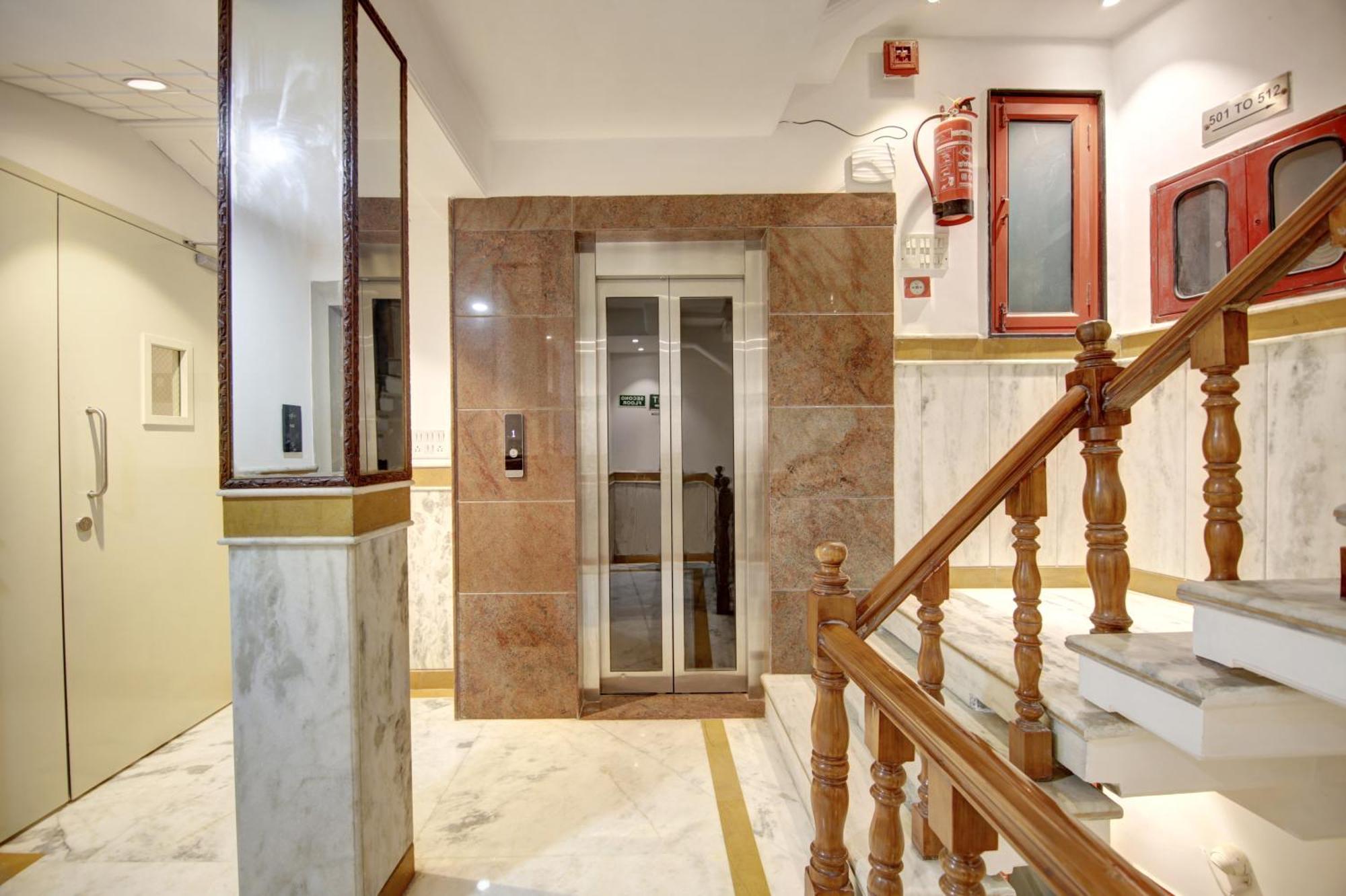 Hotel Delhi 37 By Star Group Near Delhi Airport New Delhi Buitenkant foto