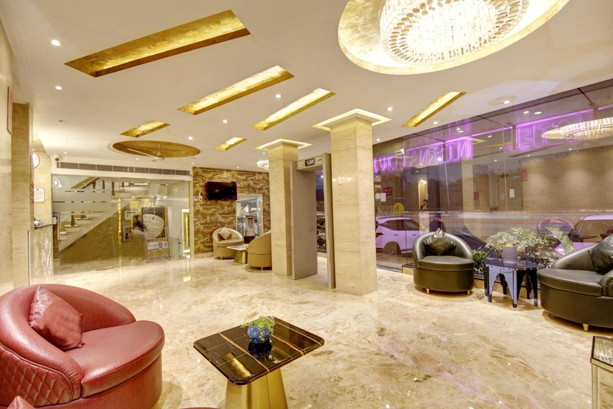 Hotel Delhi 37 By Star Group Near Delhi Airport New Delhi Buitenkant foto