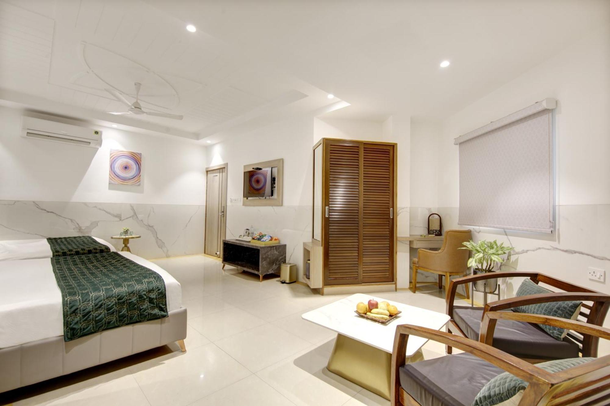 Hotel Delhi 37 By Star Group Near Delhi Airport New Delhi Buitenkant foto